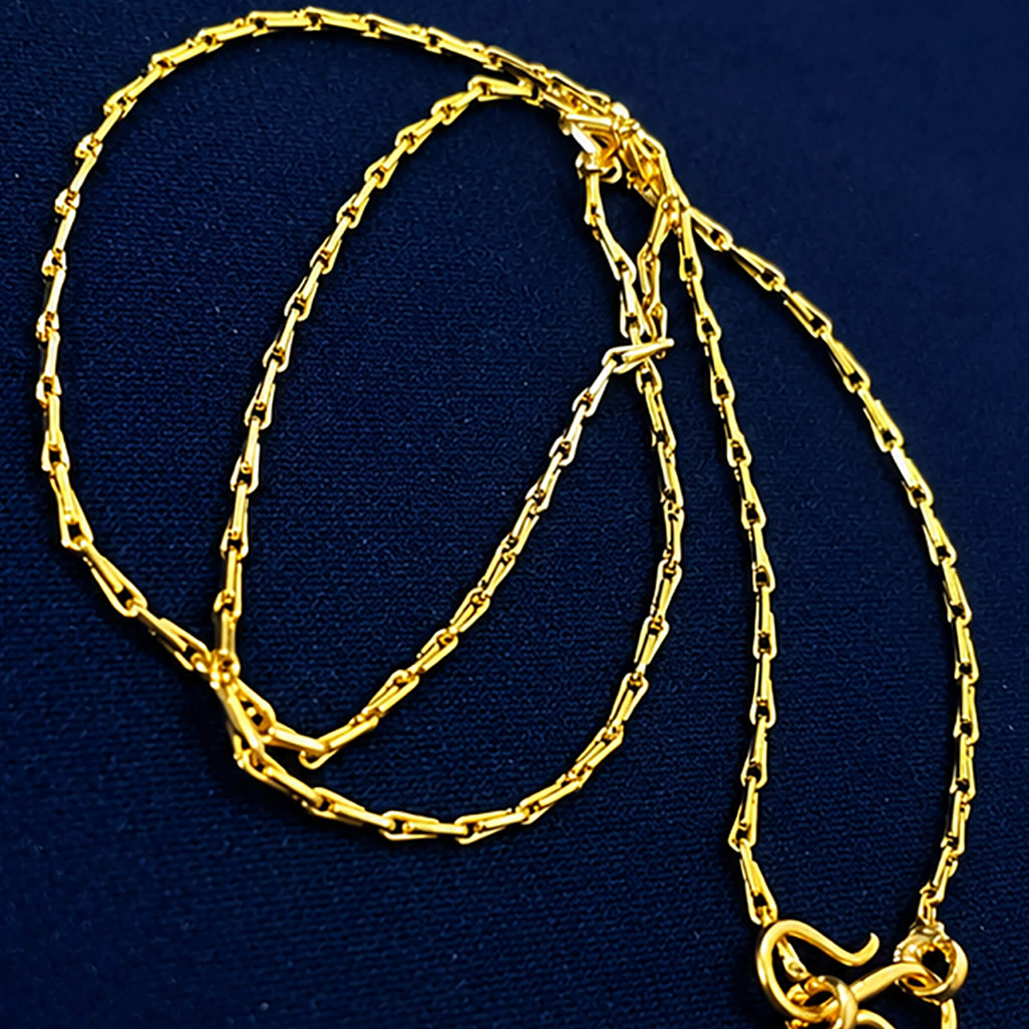 Aurelia Classic Gold Chain